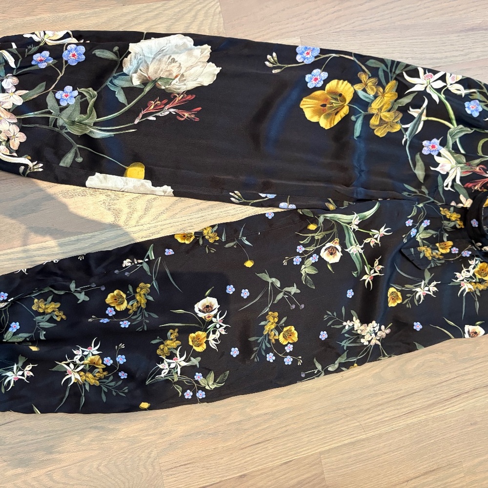 ANTHROPOLOGIE MAUVE SILKY PARACHUTE PANTS - Picture 3 of 7